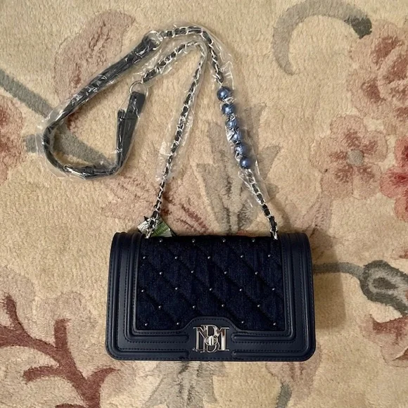 Badgley Mishka blue denim and vegan leather faux pearl messenger bag. NWT - Picture 3 of 10